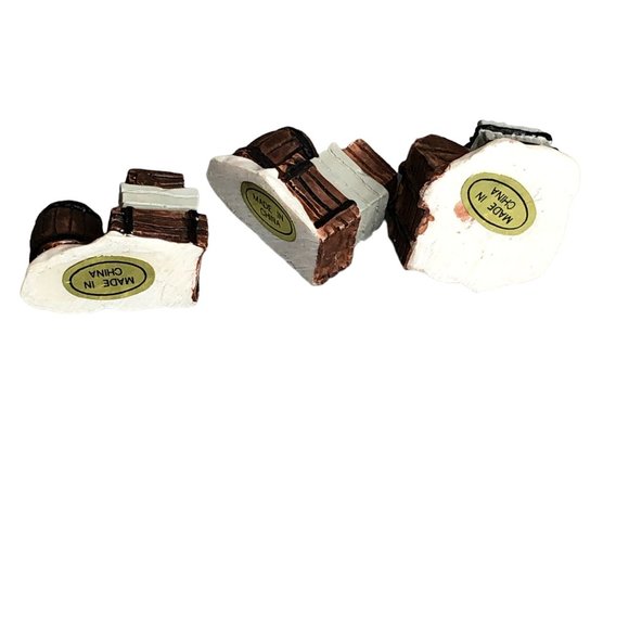 Pacific Rim Christmas Villag Accessor Boardwalk Dock Sea Captain Seagull Barrels - Picture 9 of 16